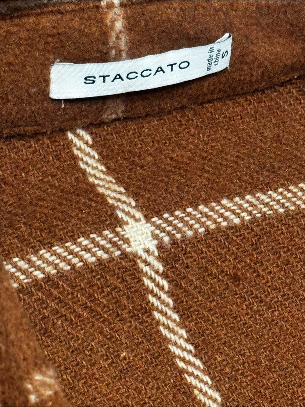 Staccato Plaid Flannel Shacket in Rust/Brown Oversized Small - Picture 5 of 8